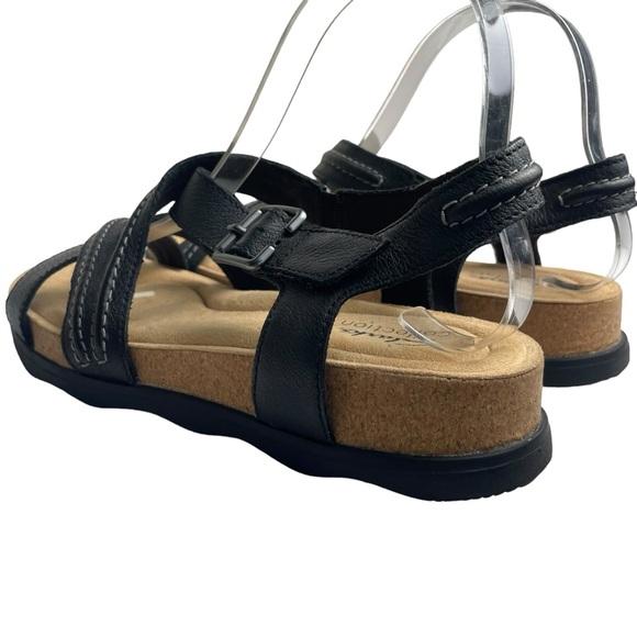 Clarks WMN Brynn Ave Sandals Leather Black Comfort Strappy Wedge Platform Sz 9.5 - Picture 9 of 15